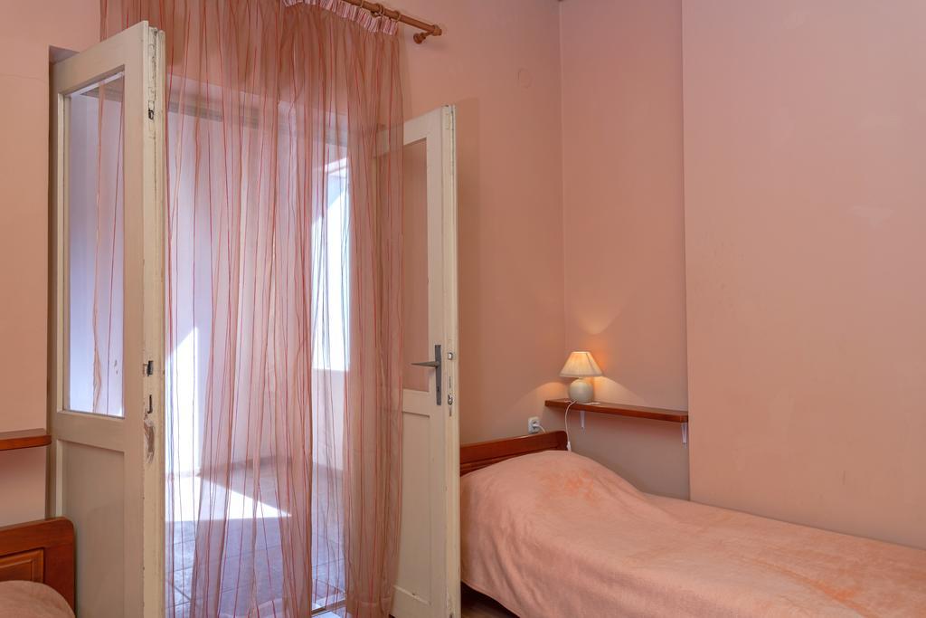 Holiday Home Leonida Jelsa  Esterno foto
