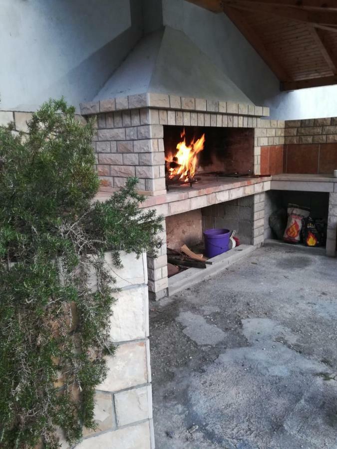 Holiday Home Leonida Jelsa  Esterno foto