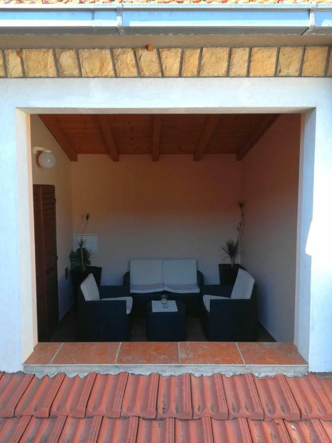 Holiday Home Leonida Jelsa  Esterno foto