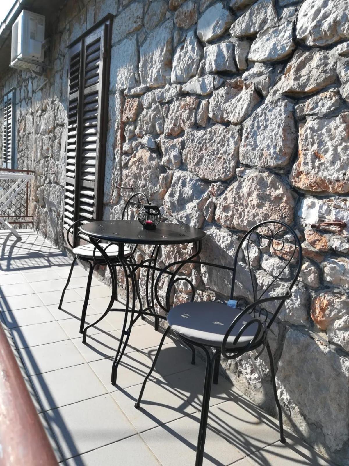 Holiday Home Leonida Jelsa  Esterno foto